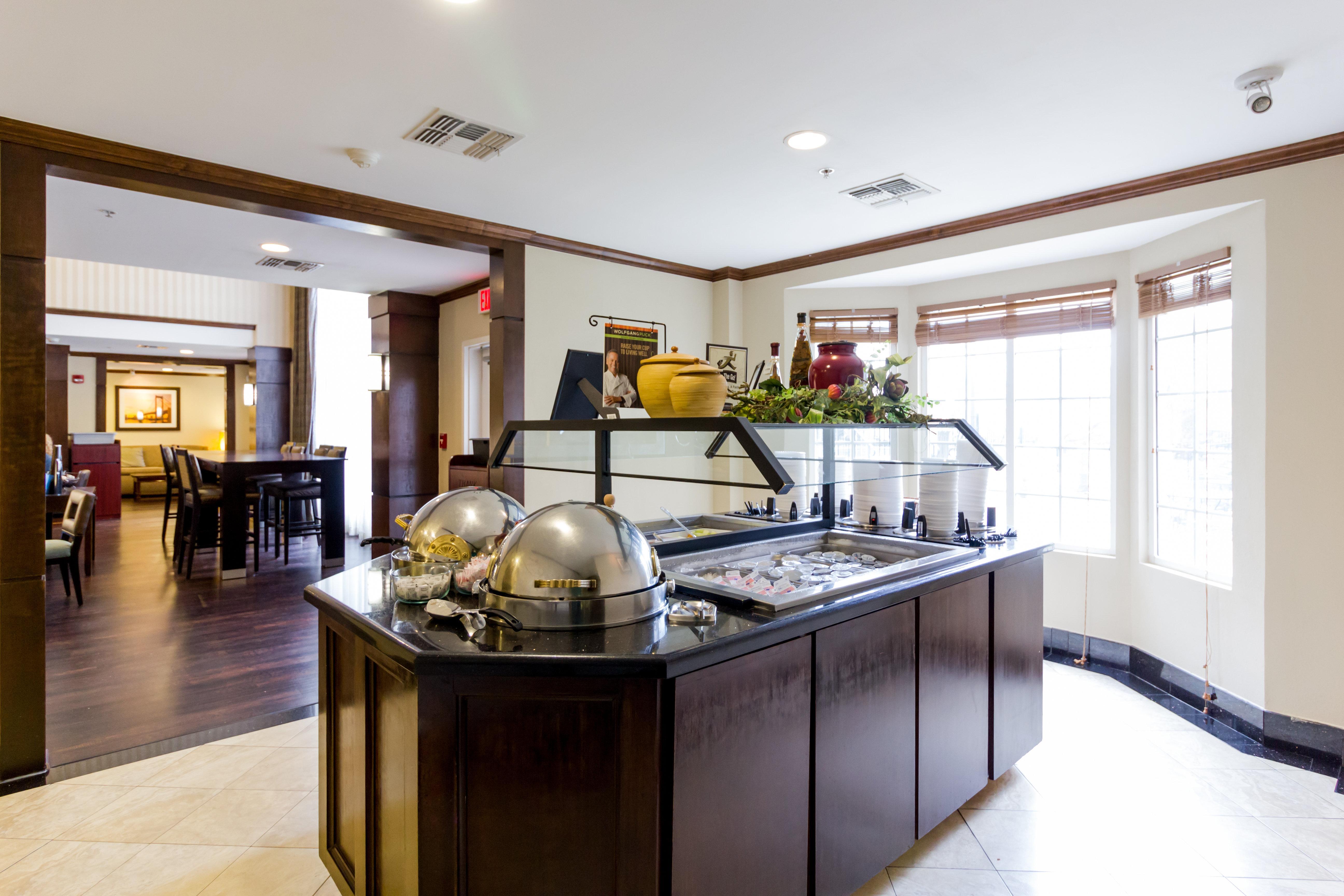 Staybridge Suites Austin Airport By Ihg Exteriör bild