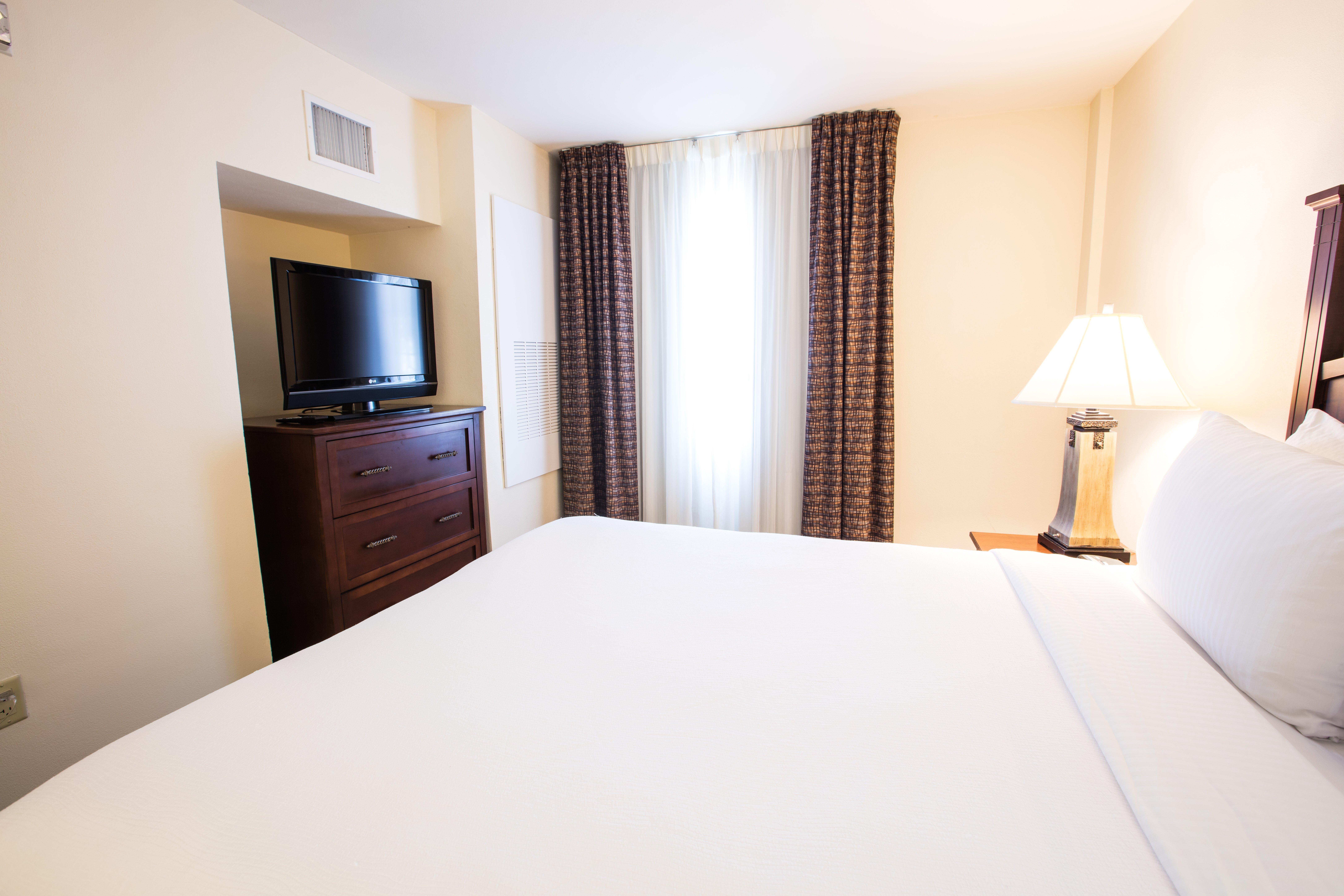 Staybridge Suites Austin Airport By Ihg Exteriör bild