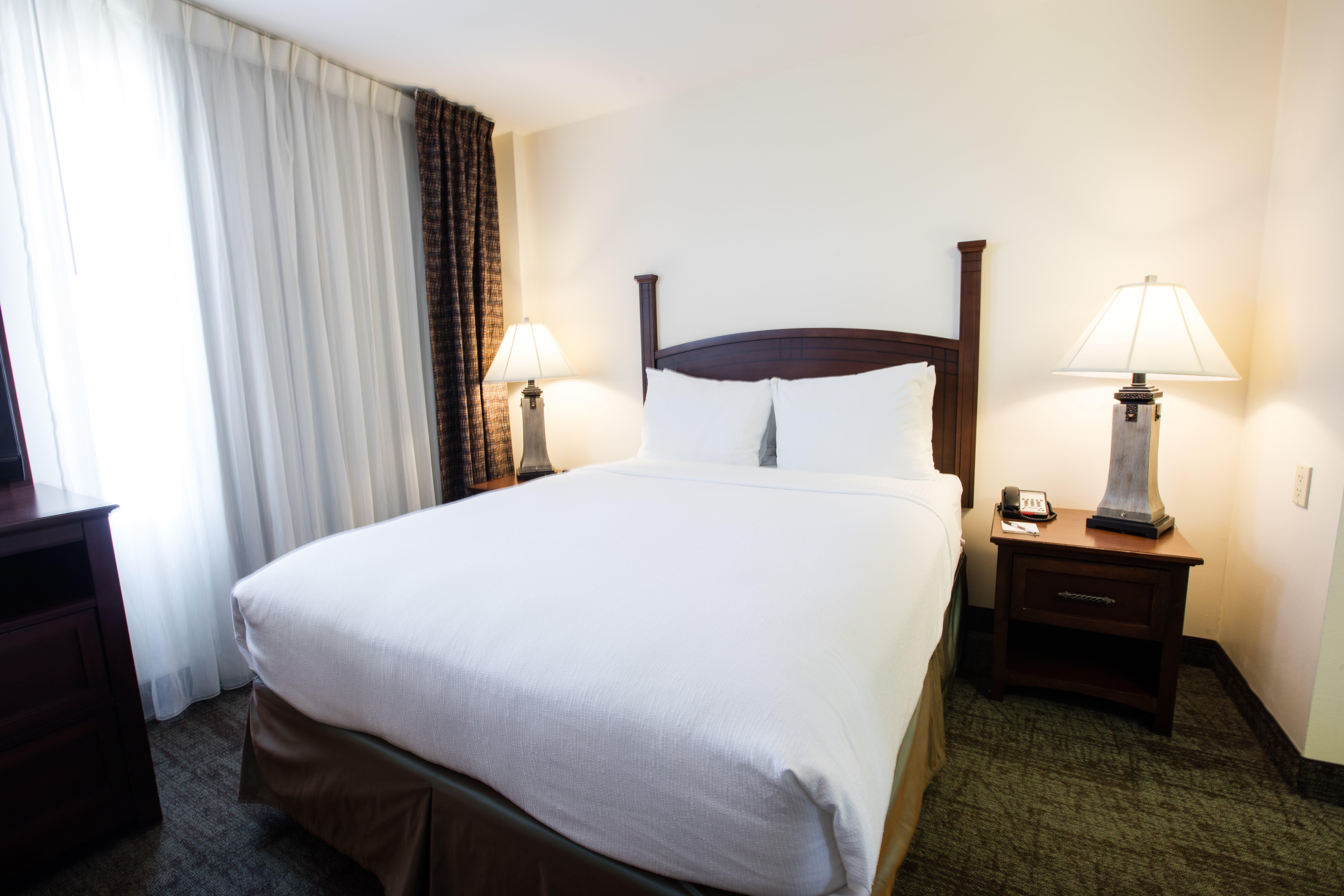 Staybridge Suites Austin Airport By Ihg Exteriör bild