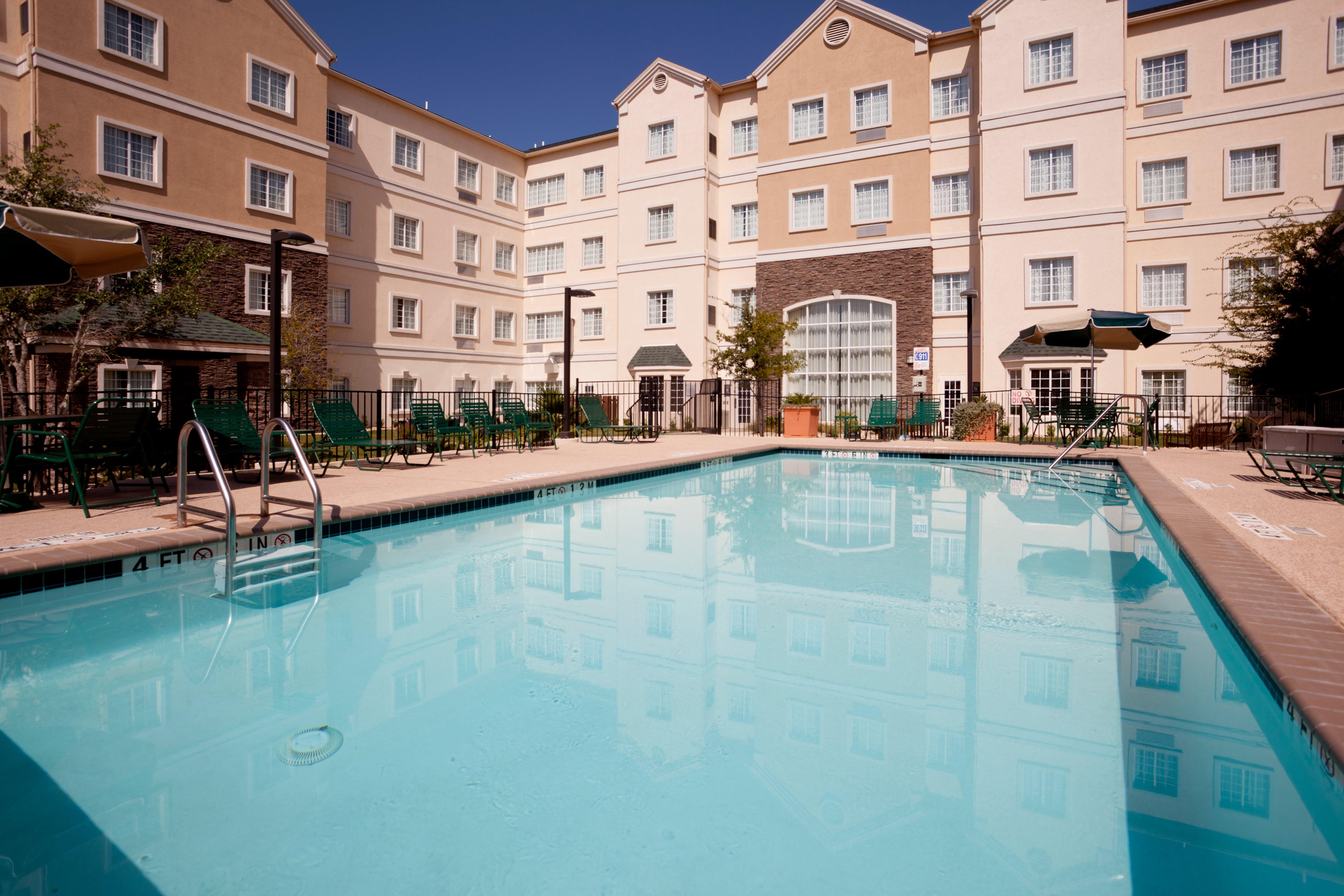 Staybridge Suites Austin Airport By Ihg Exteriör bild
