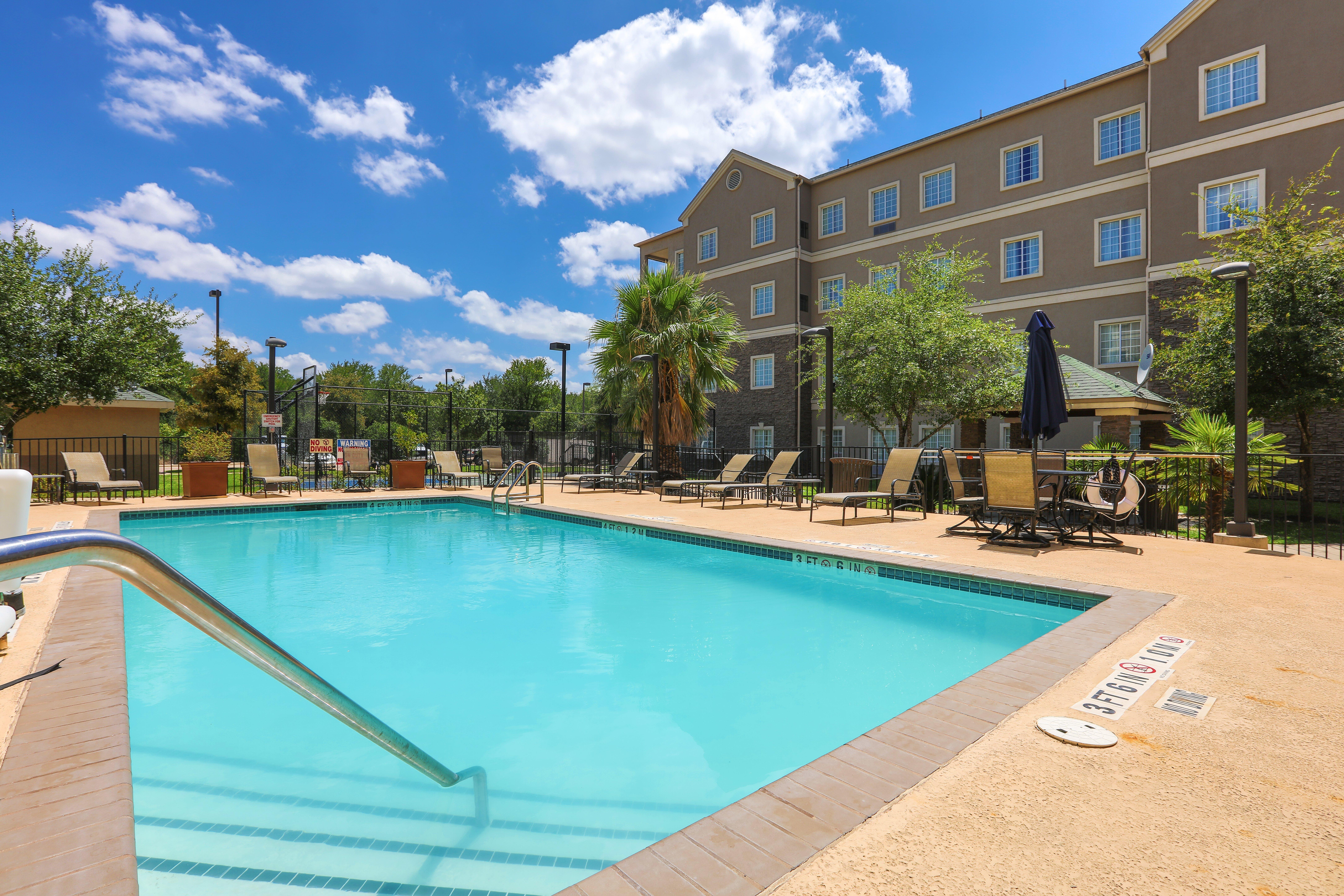 Staybridge Suites Austin Airport By Ihg Exteriör bild